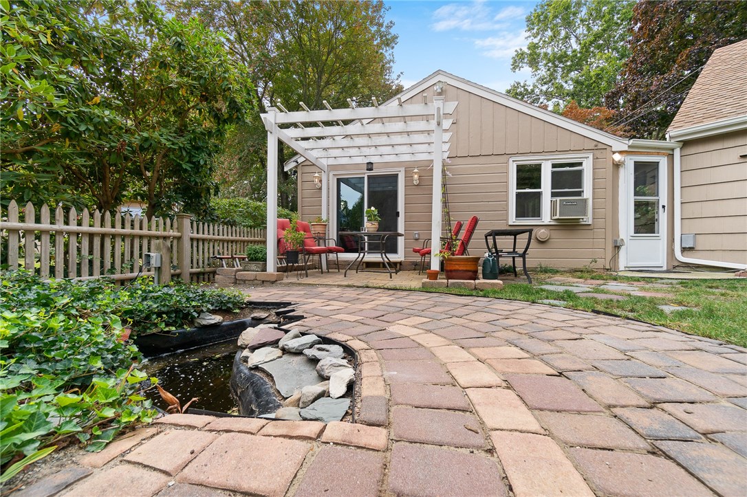 8 Sherbrooke Road Barrington, RI 02806 - Photo 44 of 48