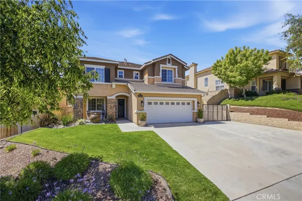 $1,079,000 | 21116 Cross Creek Drive, Saugus, CA 91350
