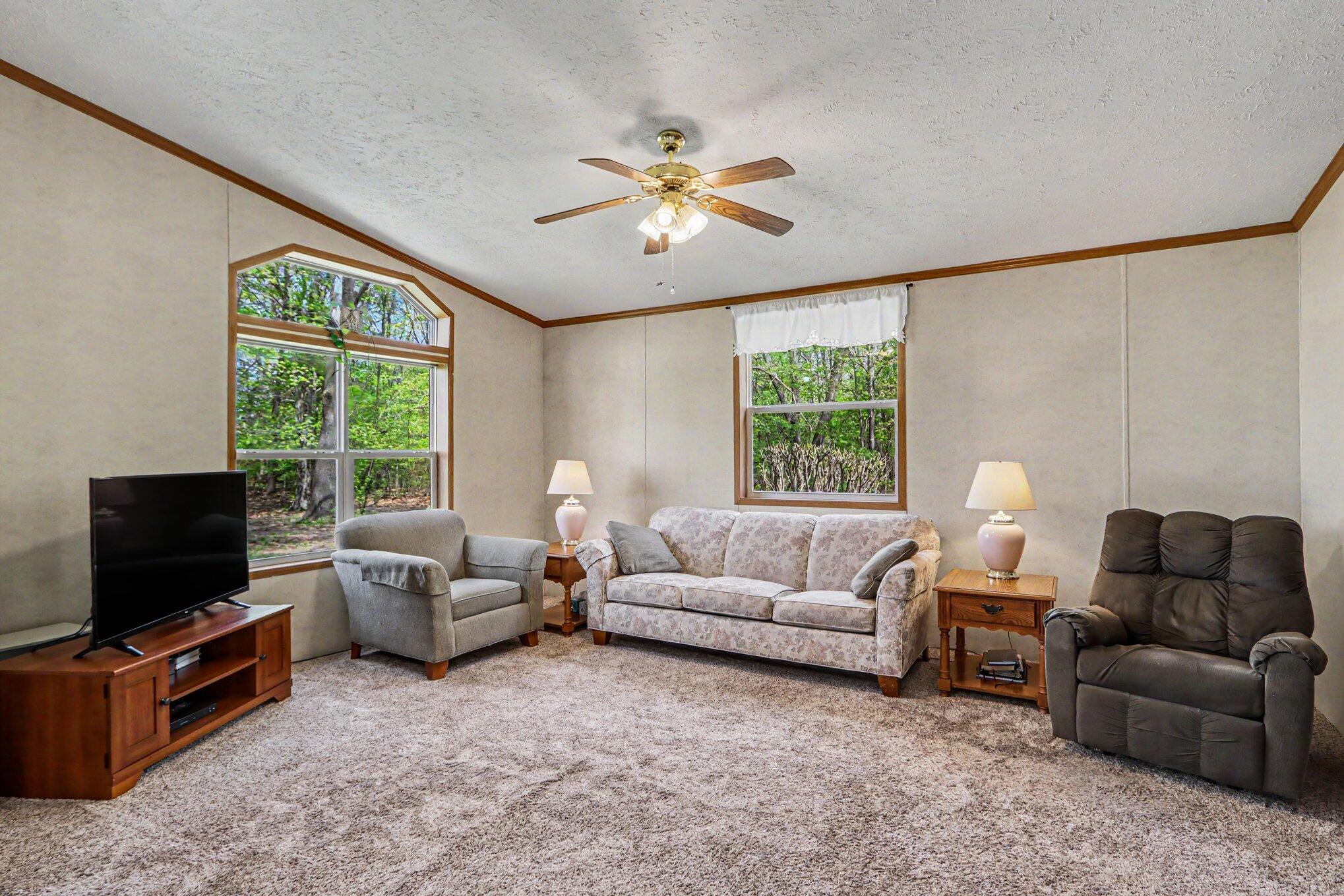 52800 Boone Road Three Rivers, MI 49093 - Photo 4 of 26 004_file_3136