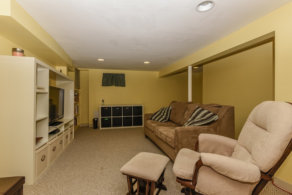 97 Greensboro Road Dedham, MA 02026 - Photo 24 of 28 Gallery Image 24