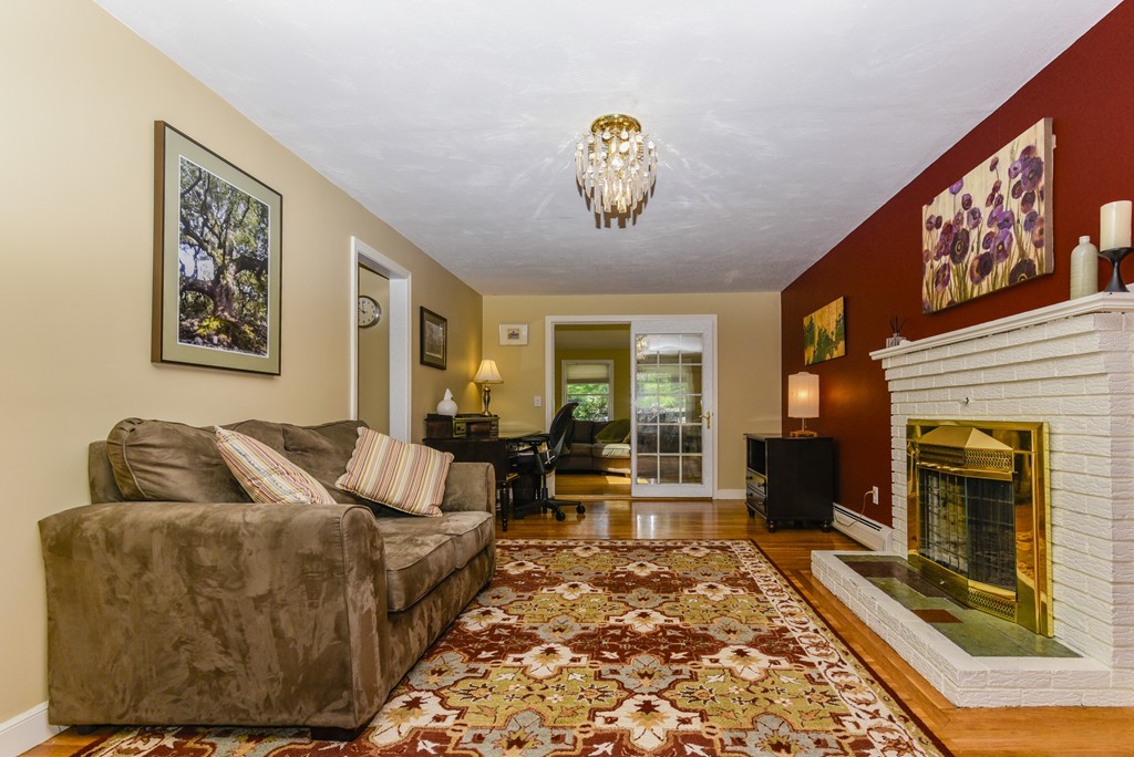 97 Greensboro Road Dedham, MA 02026 - Photo 4 of 28 Gallery Image 4