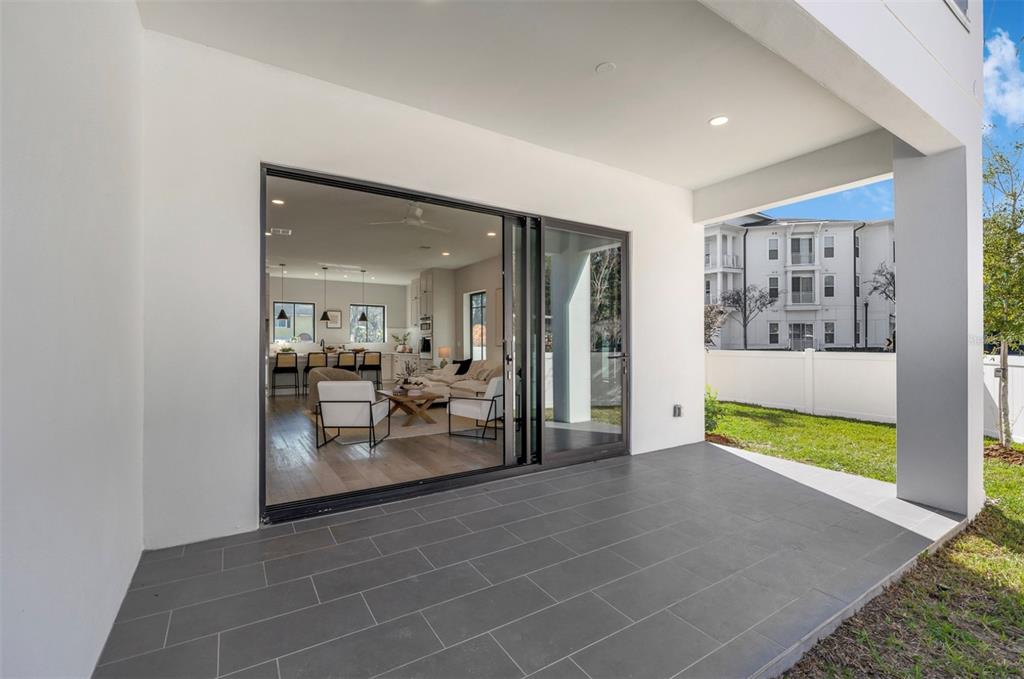 529 West Princeton Street Orlando, FL 32804 - Photo 6 of 50 a view of an entryway with workspace