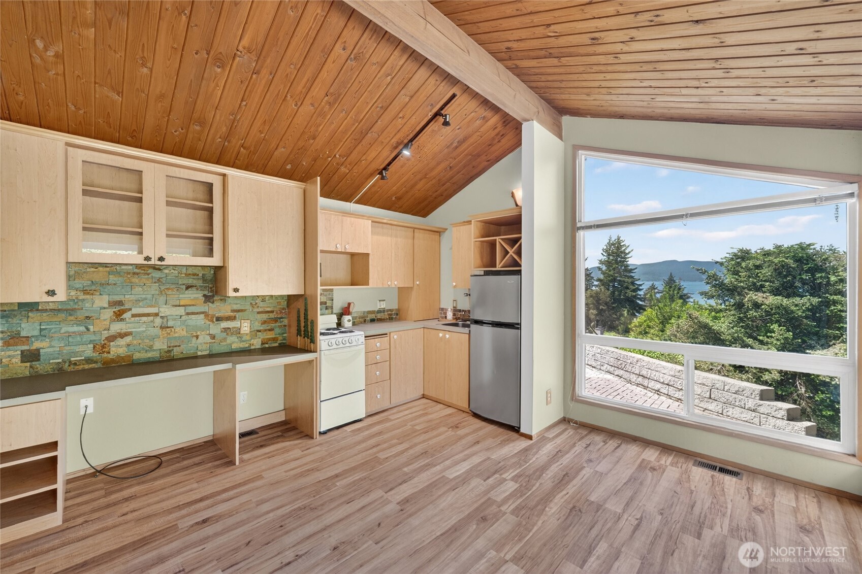 418 Briar Road Bellingham, WA 98225 - Photo 27 of 40