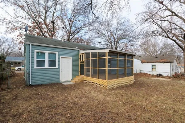 $214,900 | 2507 South Arlington Avenue, Independence, MO 64052