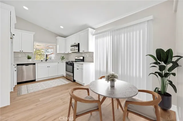 $519,900 | 23993 VÃa Astuto, Murrieta, CA 92562