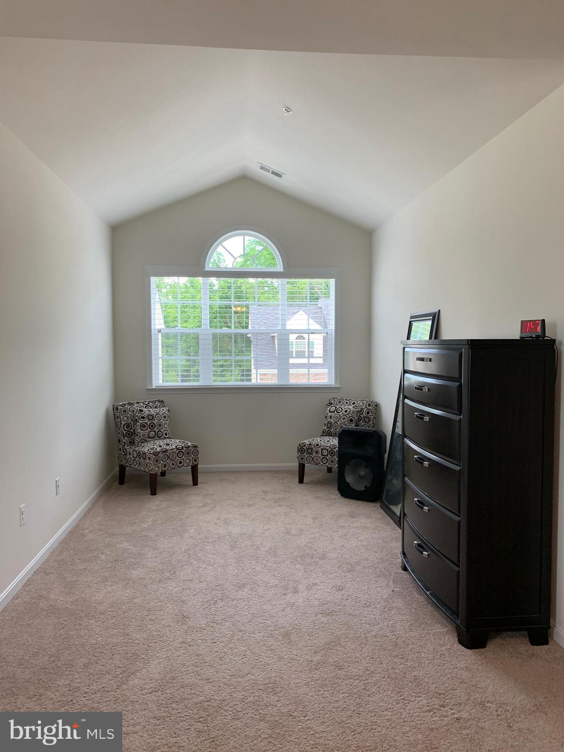 11518 Neon Road Fort Washington, MD 20744 - Photo 12 of 22 Master Bedroom w/Sitting Room