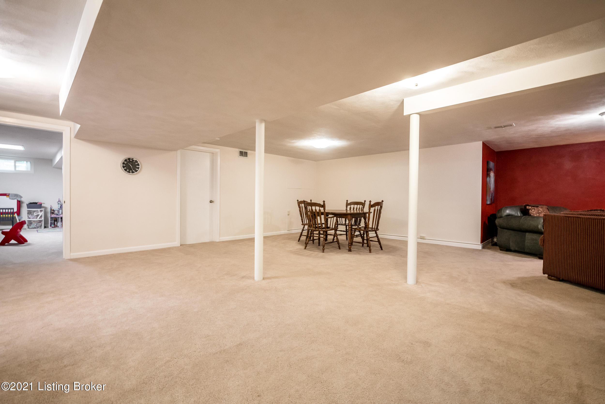 3613 Graham Road Louisville, KY 40207 - Photo 36 of 51 3613 Graham Road-49