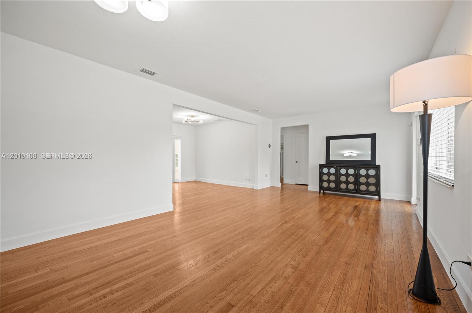 5181 Southwest 5th Street Miami, FL 33134 - Photo 6 of 29