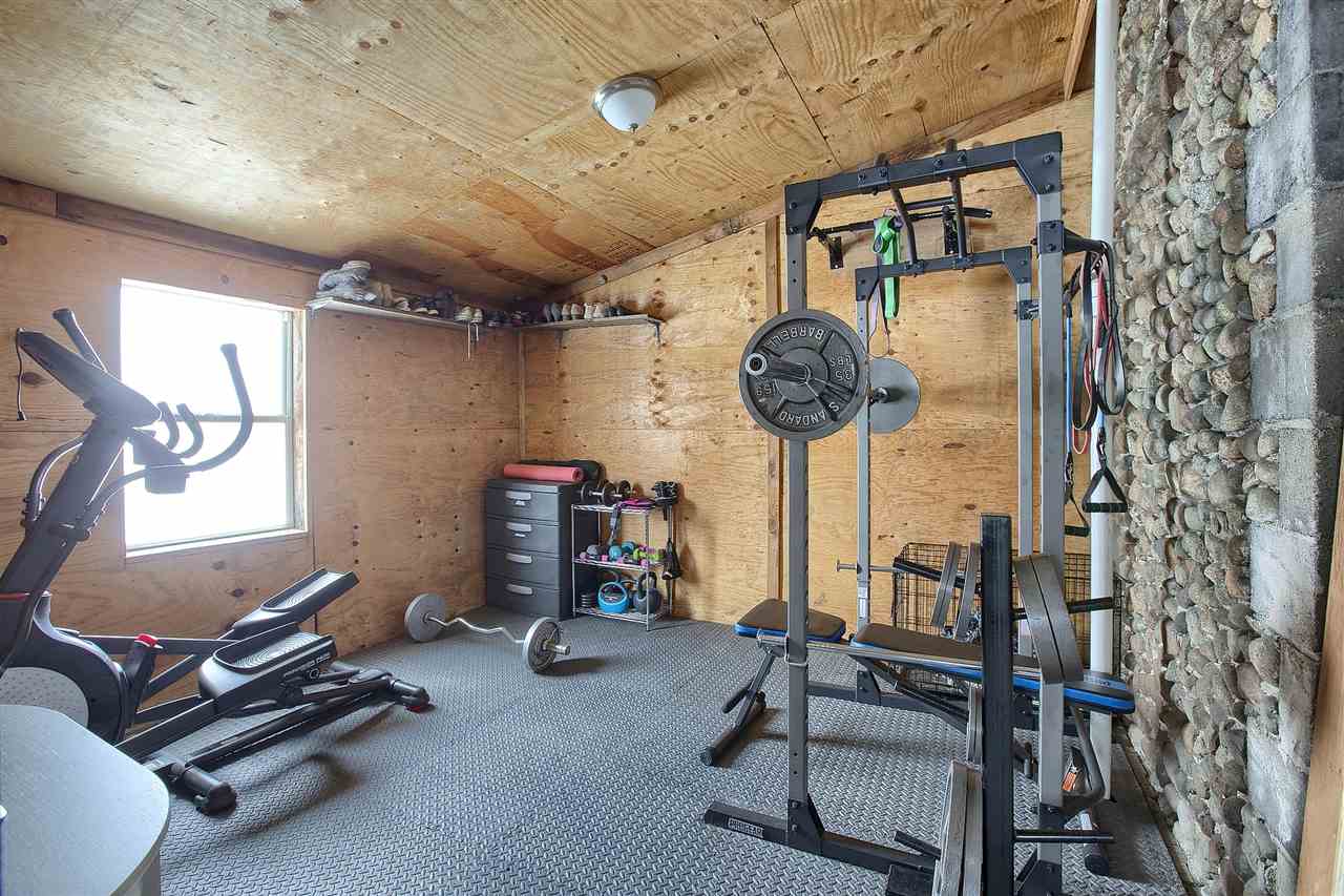 9405 Dolan Road Columbus, MI 48063 - Photo 19 of 27