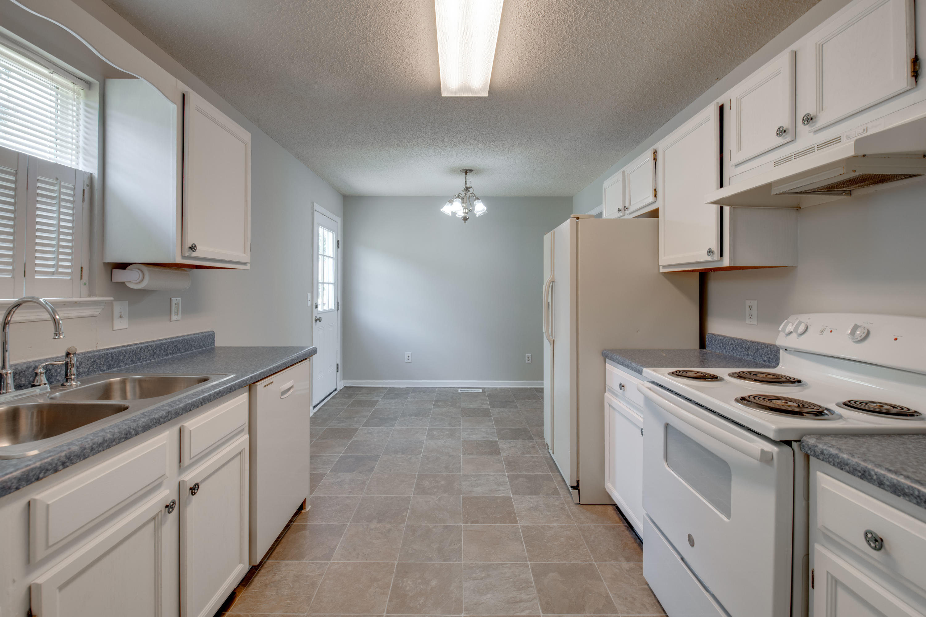 9349 Barbee Road Soddy Daisy, TN 37379 - Photo 8 of 25 D85_1761