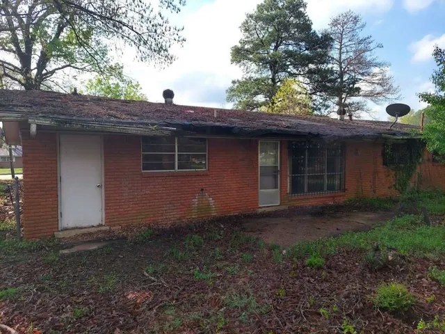 $101,849 | 1716 South Robison Road, Texarkana, TX 75501