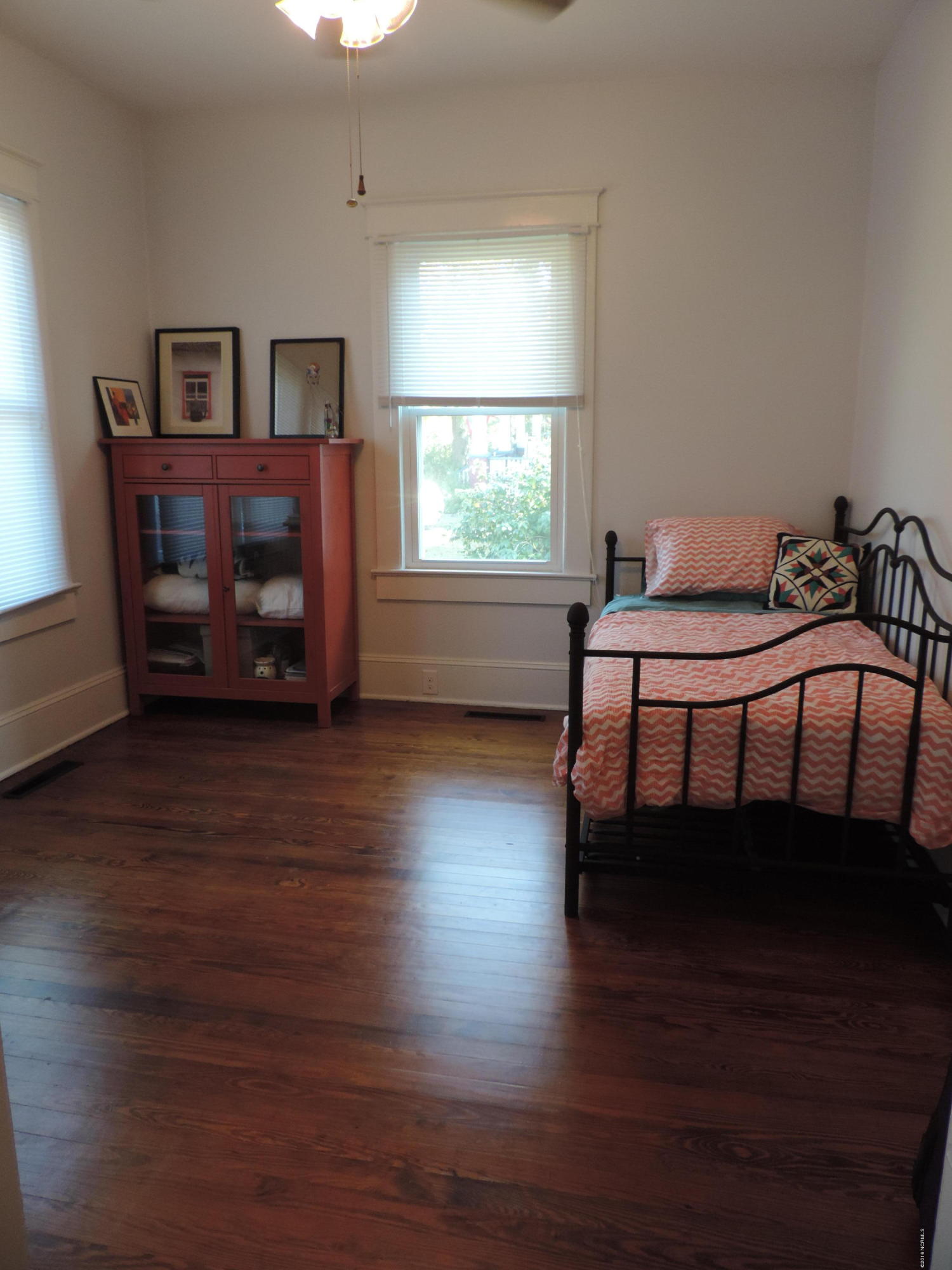1323 Rhem Avenue New Bern, NC 28560 - Photo 9 of 37 Bedroom off Family room