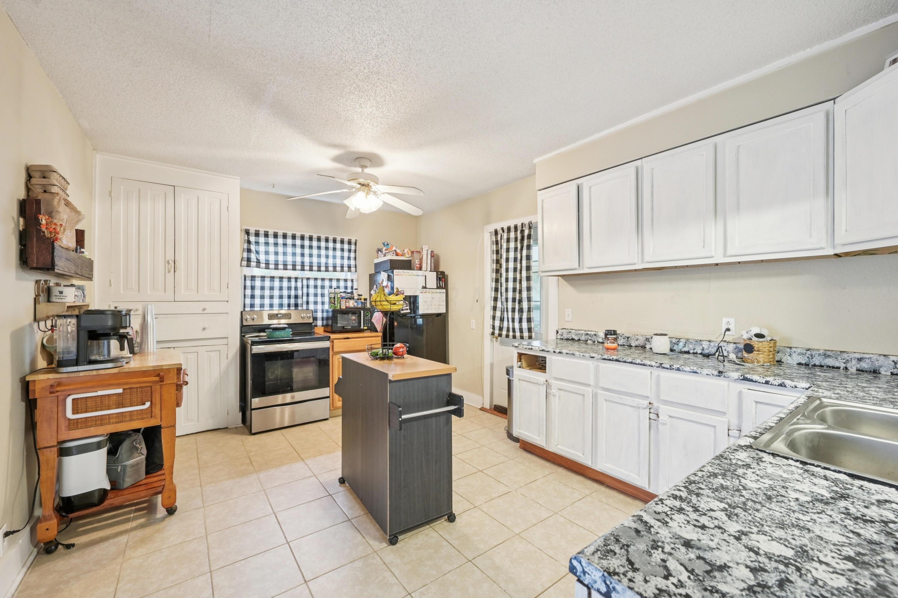 81 West Clark Street Springfield, OH 45502 - Photo 21 of 48 21-print-W Clark St-S1610-017