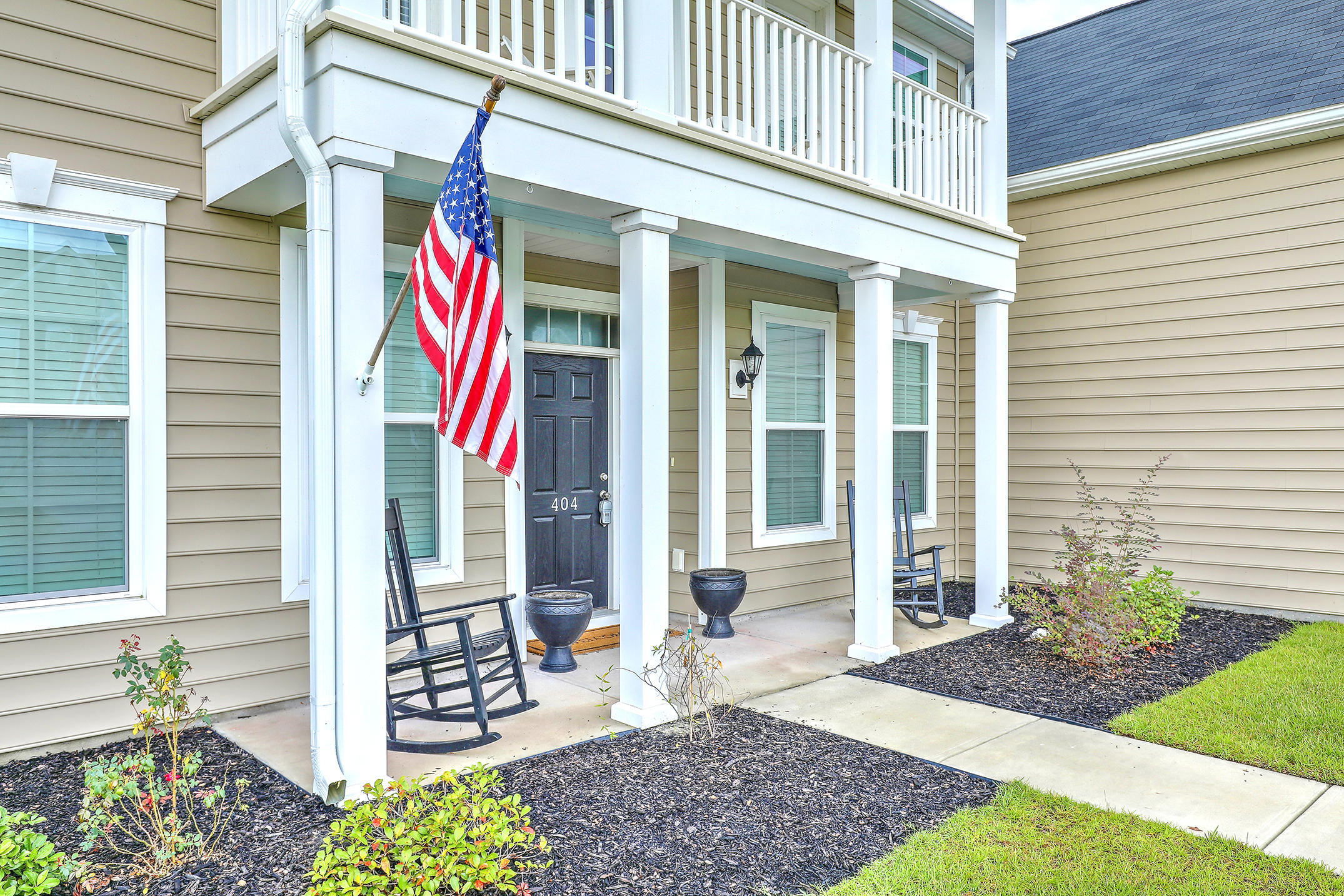 404 Spectrum Road Summerville, SC 29486 - Photo 3 of 31 1R3A1816_7_8
