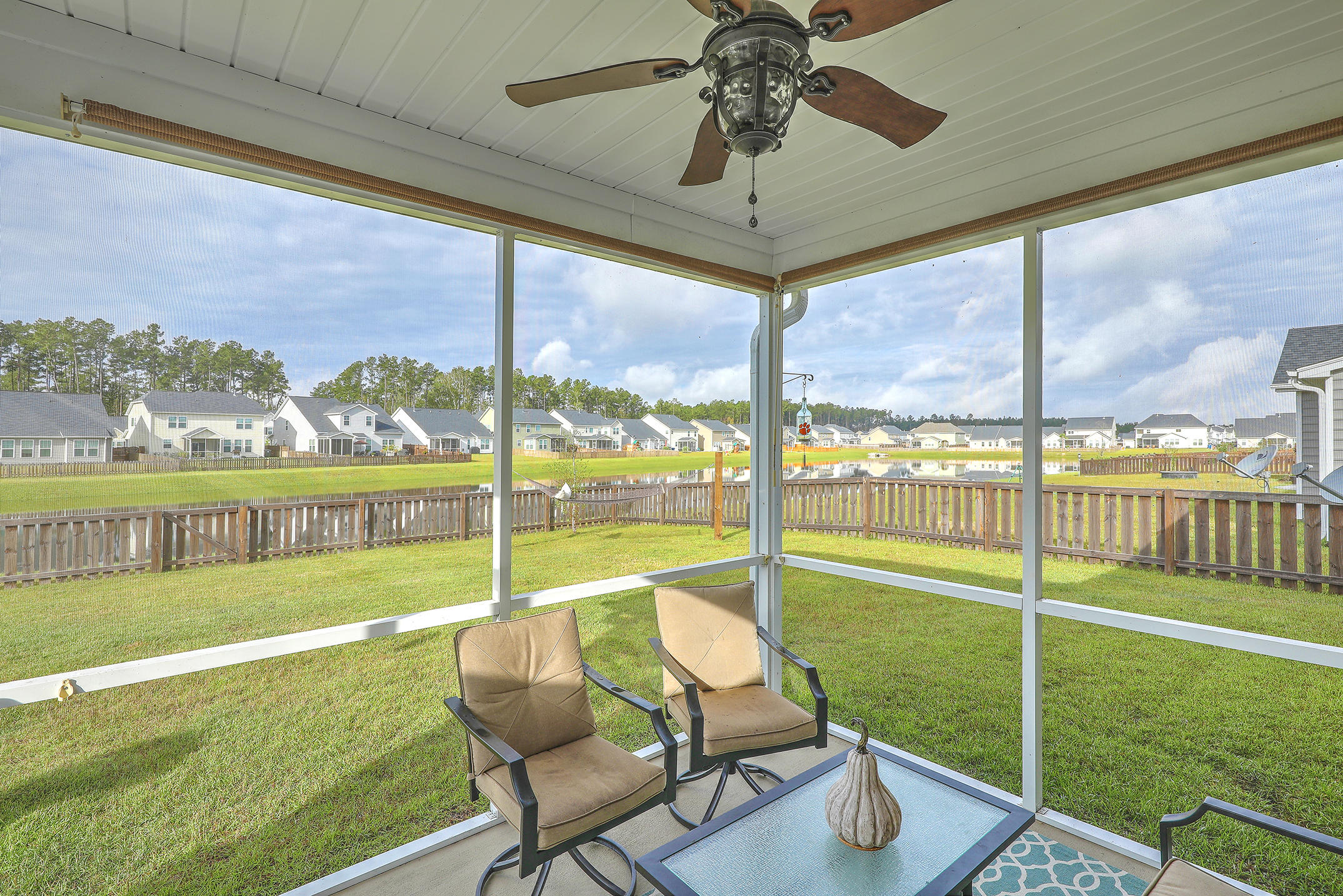 404 Spectrum Road Summerville, SC 29486 - Photo 28 of 31 1R3A1831_2_3