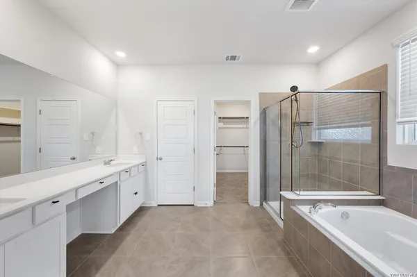 $3,500 | 11347 Acorn Bluff, San Antonio, TX 78254