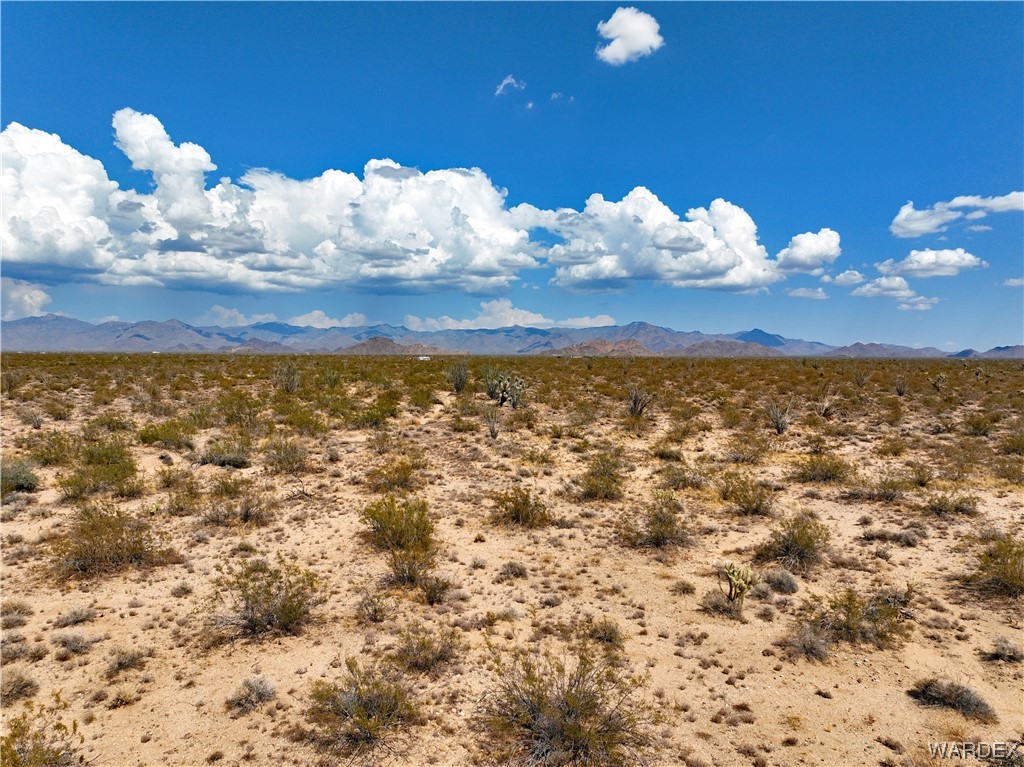 243-15-012 Rainbow Road Yucca, AZ 86438 - Photo 2 of 4