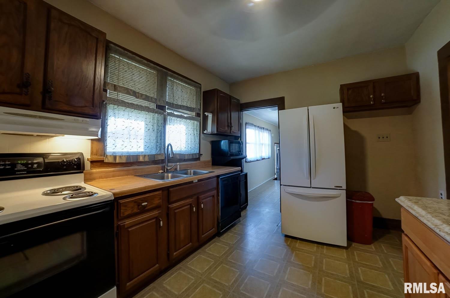 807 Hettick Road Greenfield, IL 62044 - Photo 13 of 50