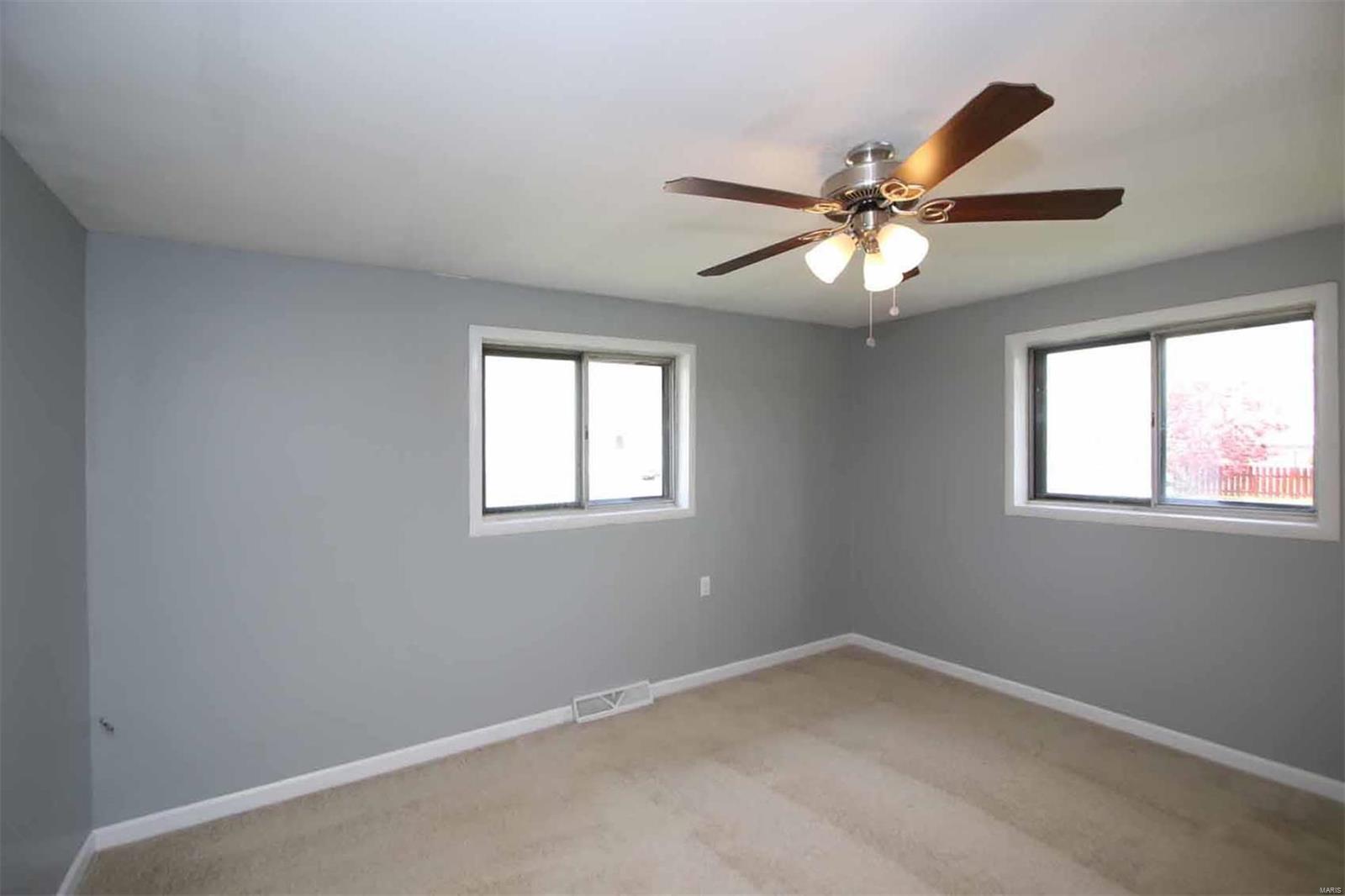 127 East 6th Street Roxana, IL 62084 - Photo 13 of 44