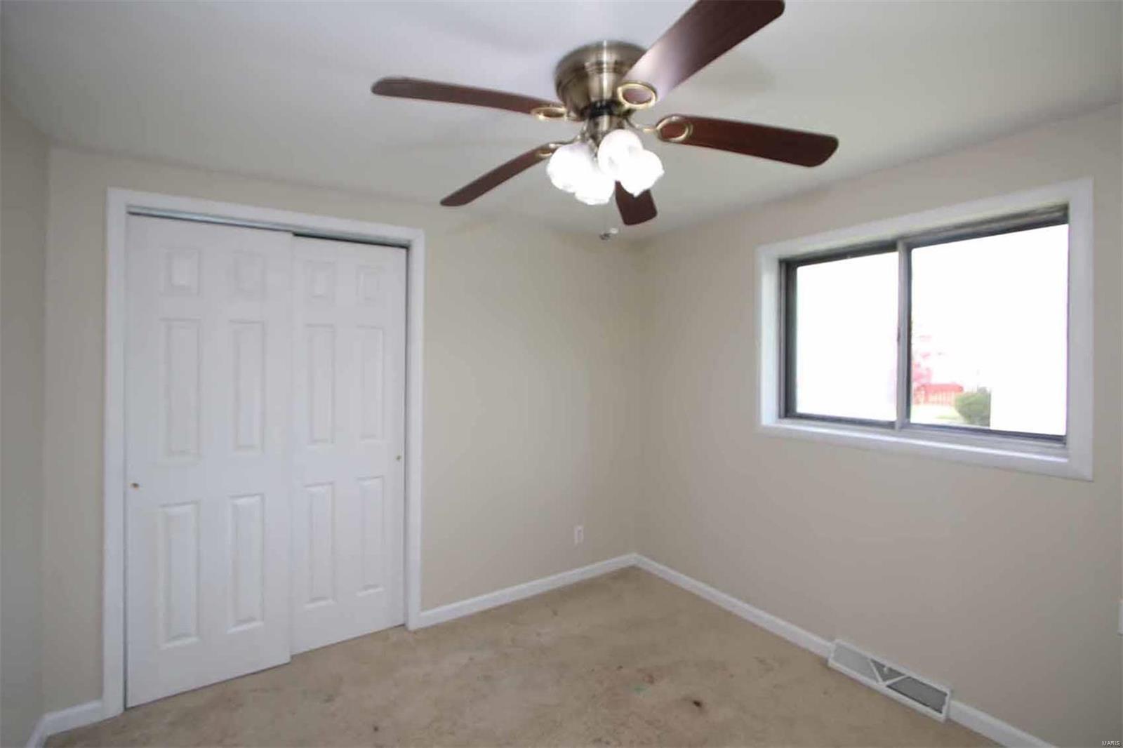 127 East 6th Street Roxana, IL 62084 - Photo 18 of 44
