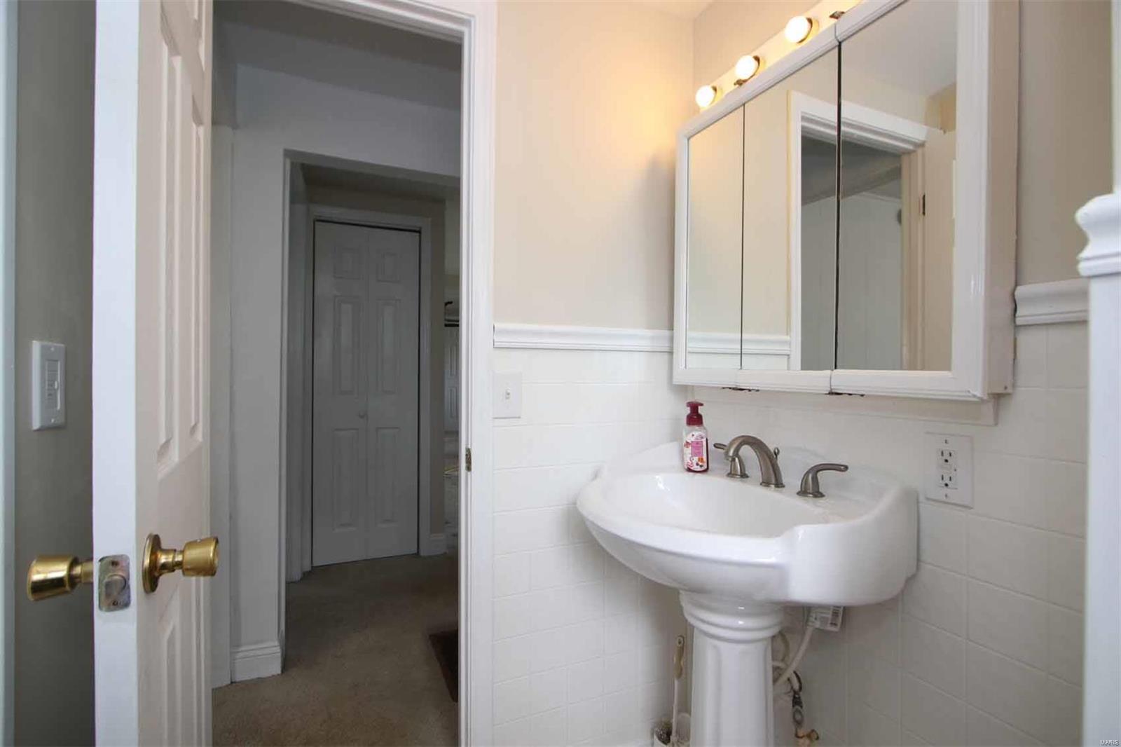 127 East 6th Street Roxana, IL 62084 - Photo 25 of 44