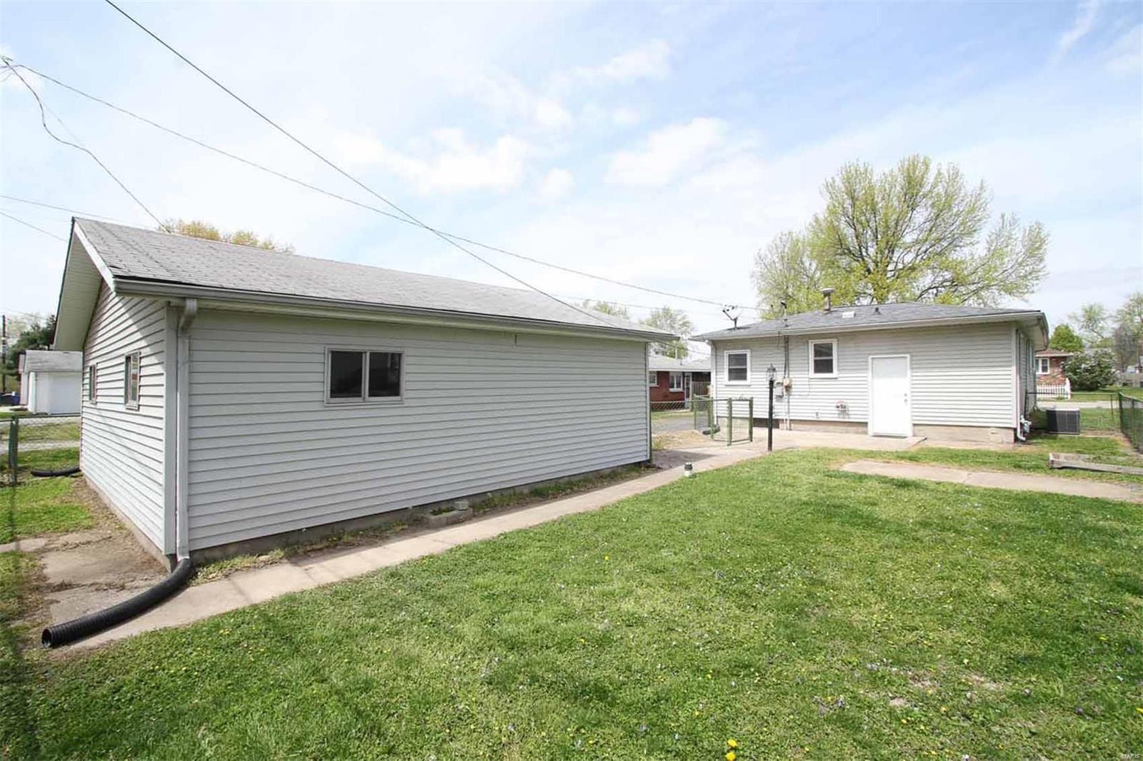 127 East 6th Street Roxana, IL 62084 - Photo 38 of 44