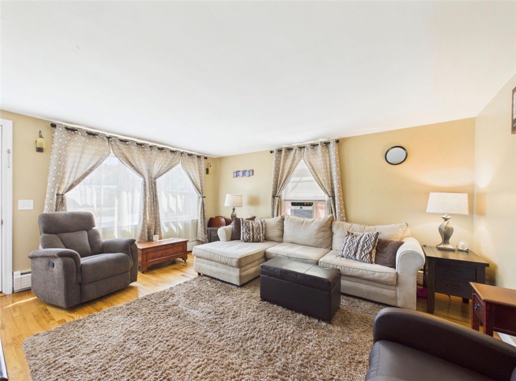 185 Vineyard Road Warwick, RI 02889 - Photo 12 of 20