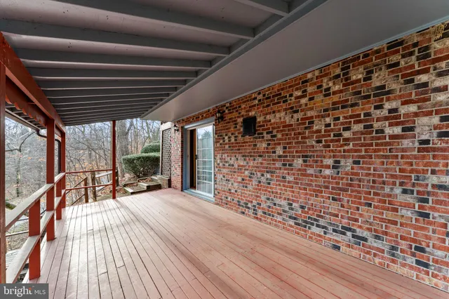 $375,000 | 126 Armstrong Place, Winchester, VA 22602