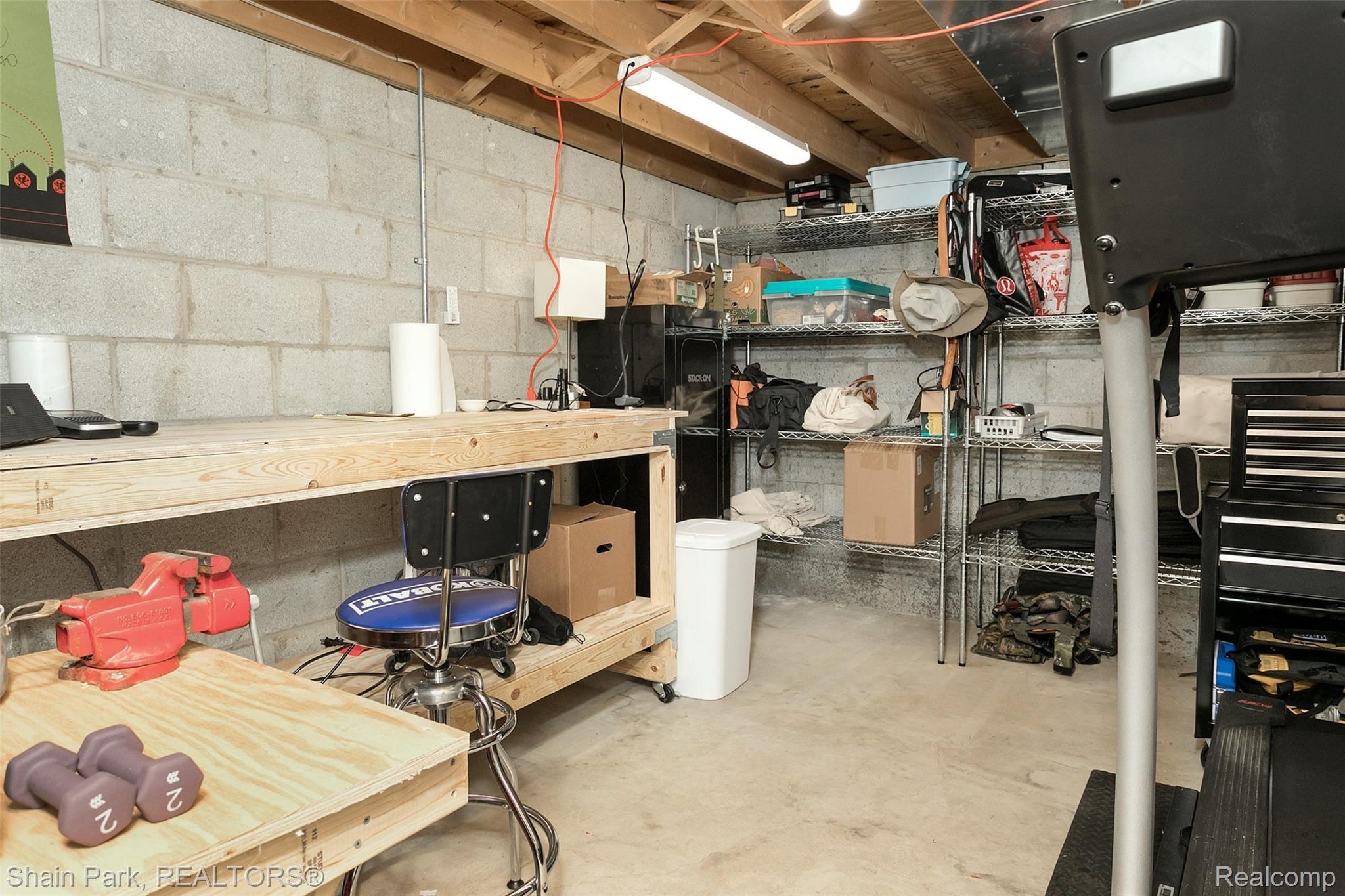 436 Lothrop Road Grosse Pointe, MI 48236 - Photo 29 of 35 Lothrop-29.jpg
