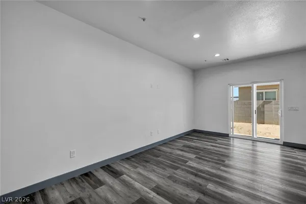 $300,000 | 376 Erin Street, Unit 1, Pahrump, NV 89048