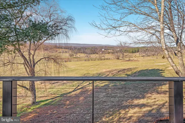 $849,900 | 199 Meeting House Drive, Winchester, VA 22602