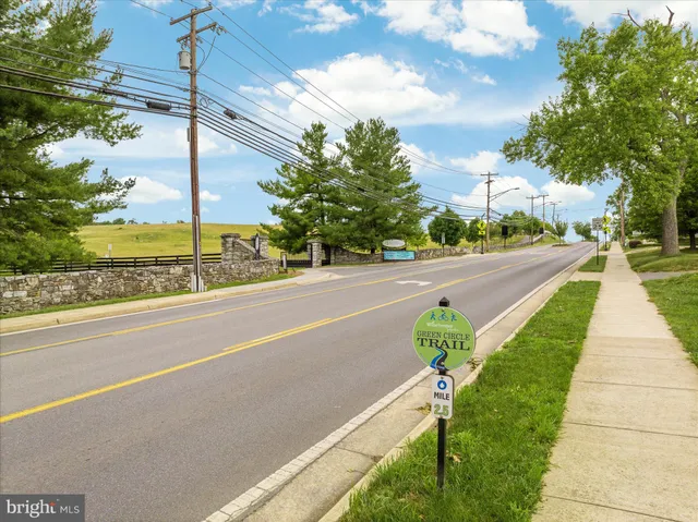 $849,900 | 199 Meeting House Drive, Winchester, VA 22602