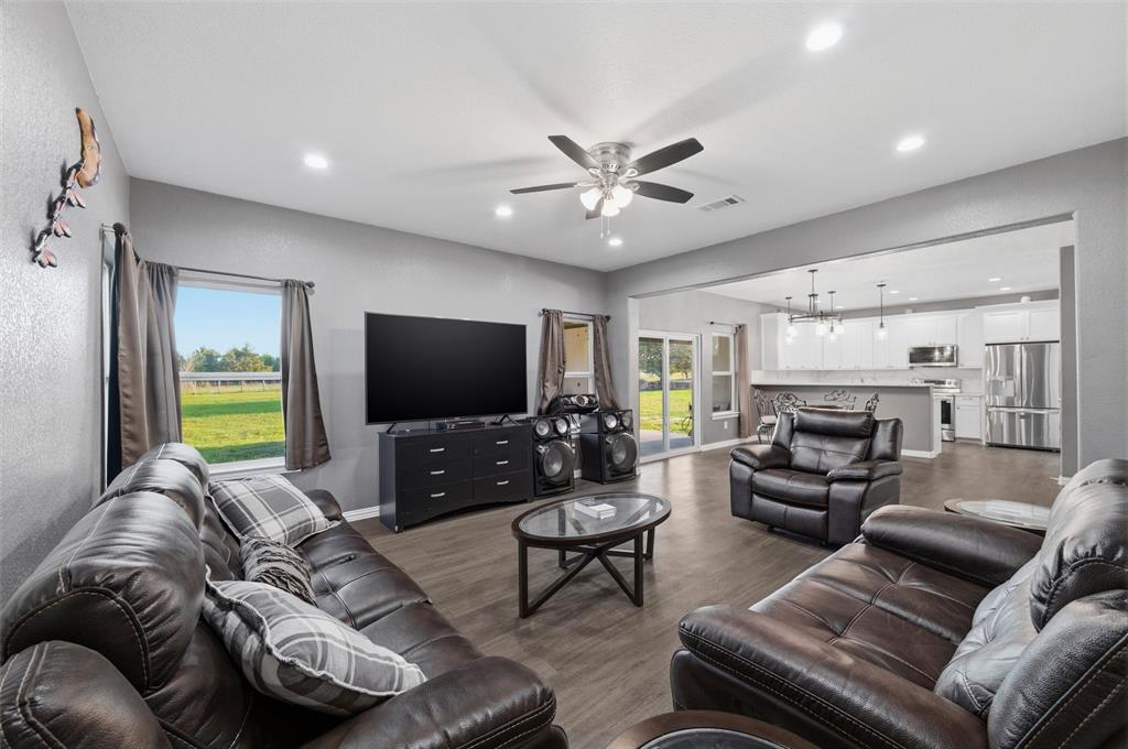 641 Countess Road Quinlan, TX 75474 - Photo 16 of 40