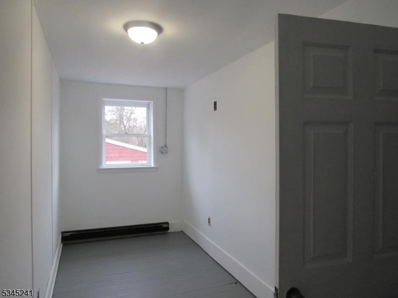 30 Frenchtown Road Milford, NJ 08848 - Photo 4 of 13 Gallery Image 4