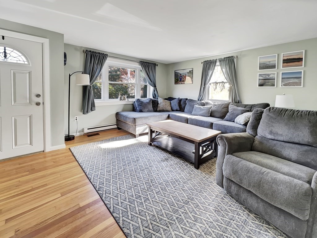 1031 State Road Plymouth, MA 02360 - Photo 8 of 19 Gallery Image 8