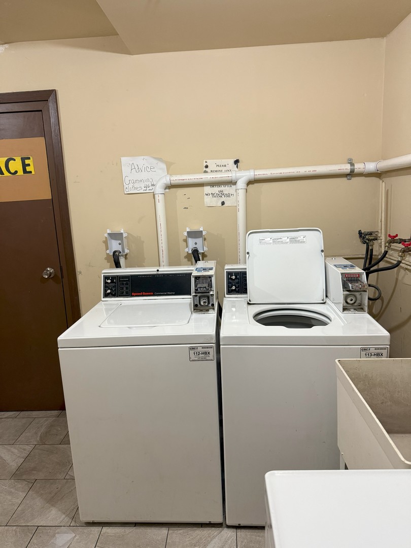 9814 Sayre Avenue, Unit 101 Chicago Ridge, IL 60415 - Photo 10 of 11