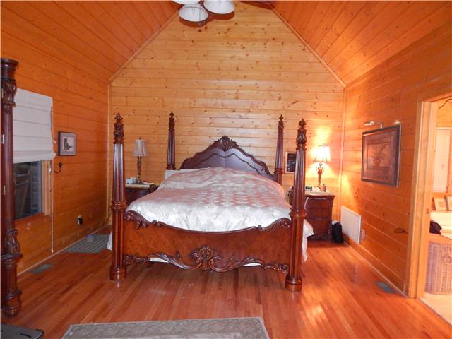 976 Spring Street Charlotte, TN 37036 - Photo 10 of 13 Gallery Image 10