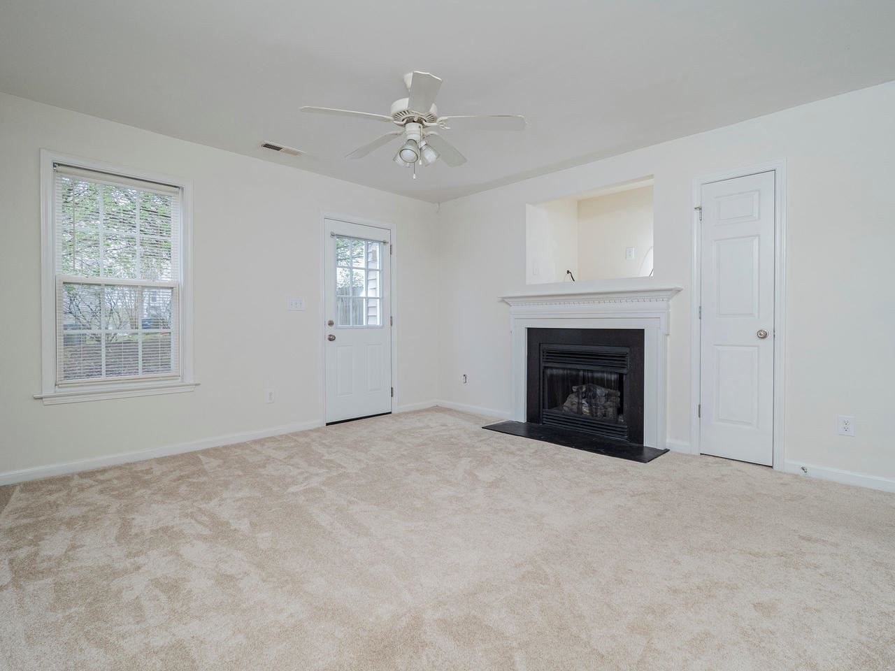 2436 Pumpkin Ridge Way Raleigh, NC 27604 - Photo 4 of 17 Photo 4