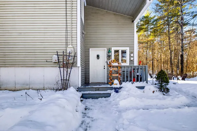$385,000 | 28 Balsam Drive, Gilford, NH 03249