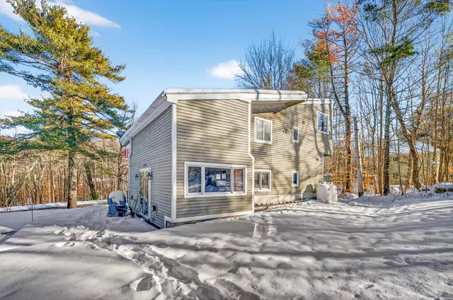 $385,000 | 28 Balsam Drive, Gilford, NH 03249