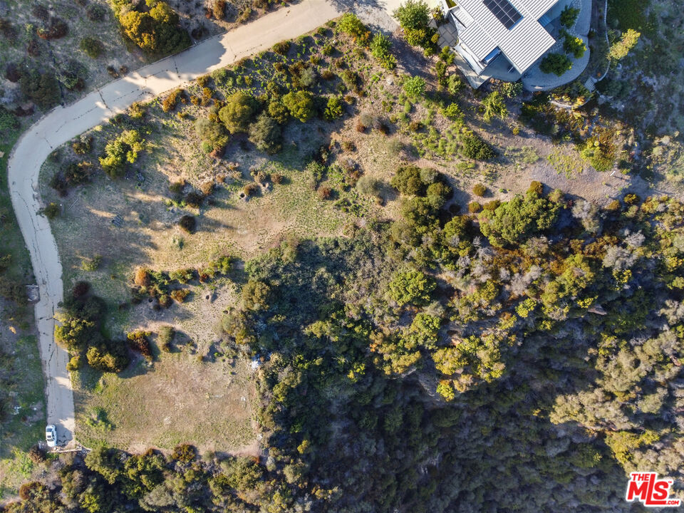 21653 Saddle Peak Road Topanga, CA 90290 - Photo 8 of 71