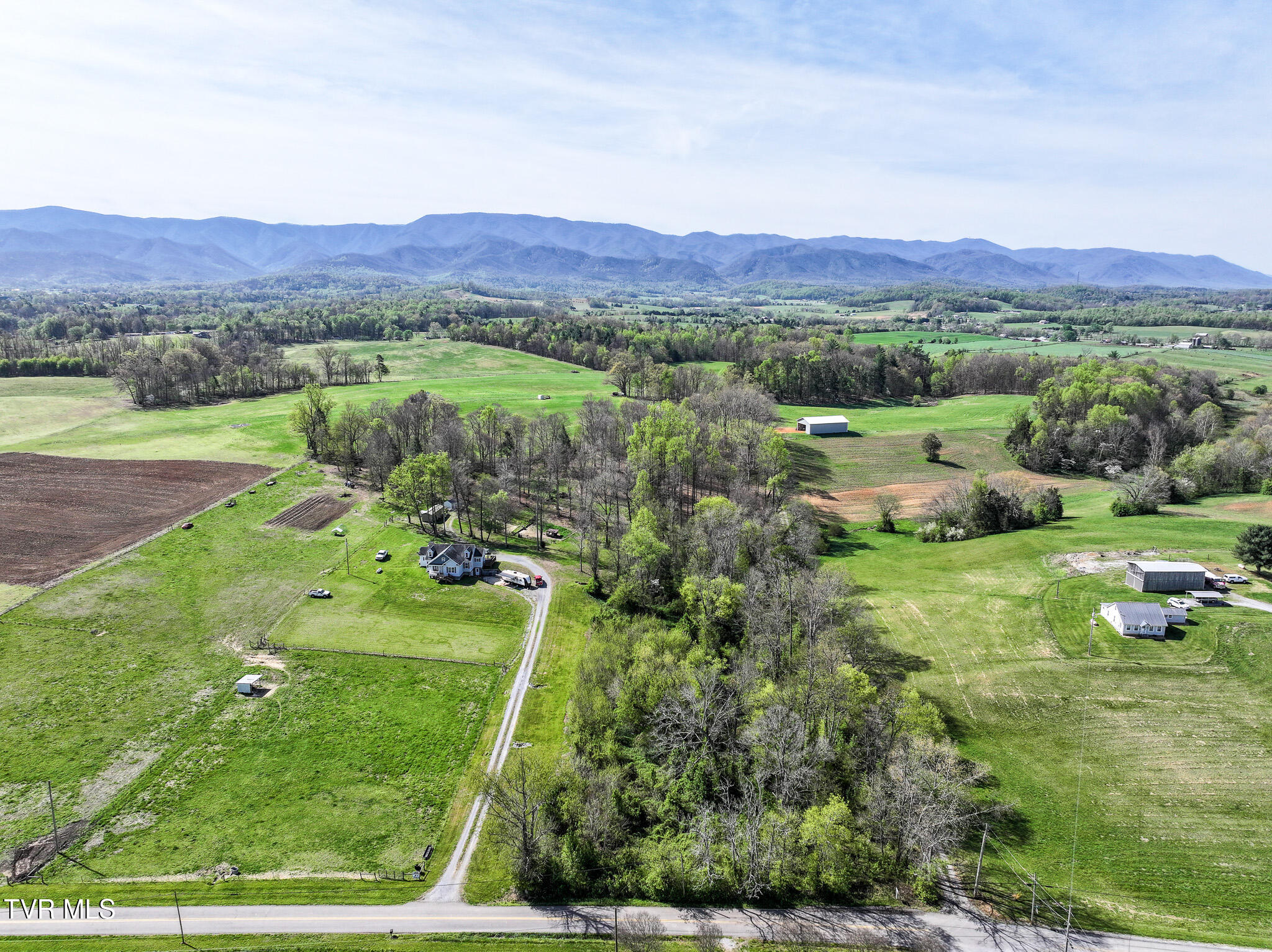 190 Treadway Road Chuckey, TN 37641 - Photo 29 of 34 DJI_20260406094508_0411_D
