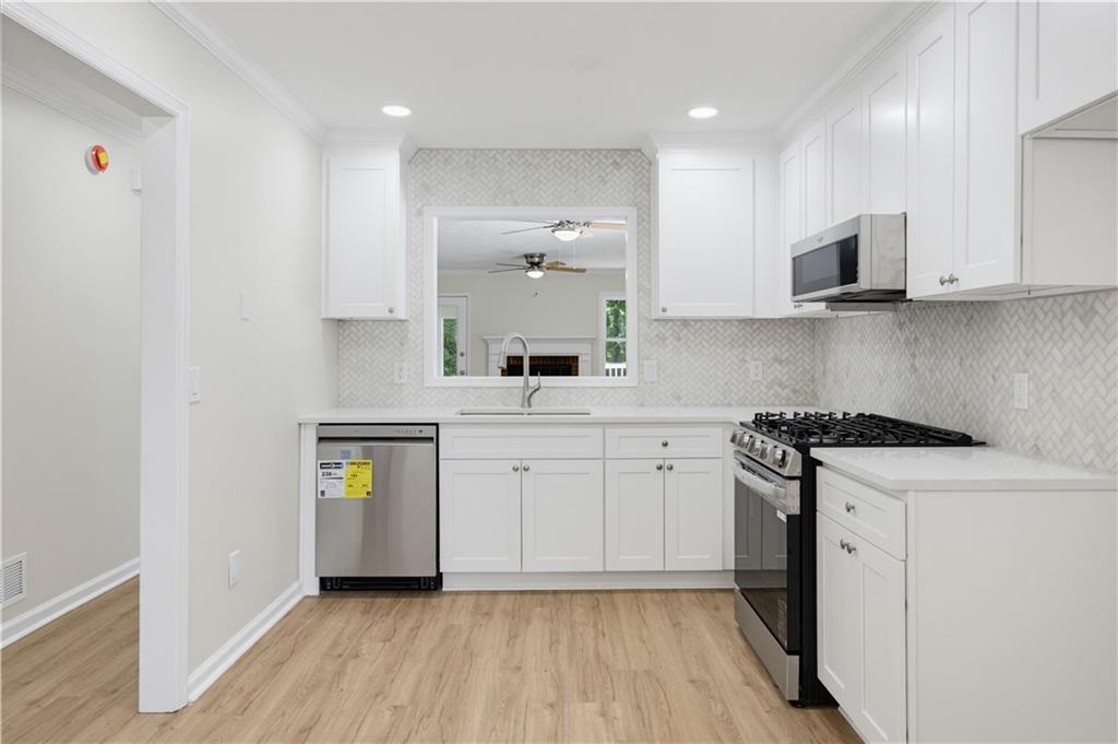 1299 Whitlock Ridge Drive Marietta, GA 30064 - Photo 7 of 36