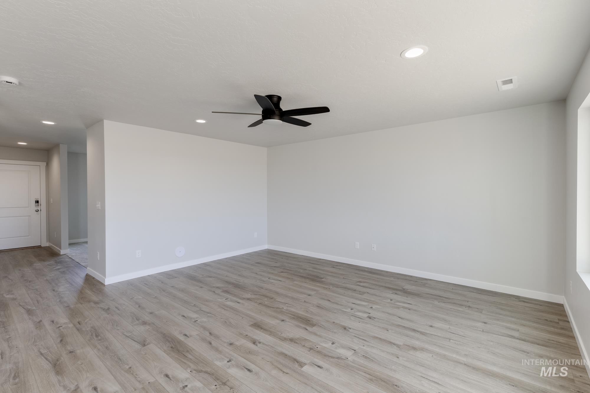 12853 Decatur Street Nampa, ID 83651 - Photo 9 of 24 Empty room