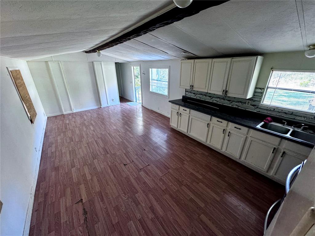 13330 Southwest 9th Lane Ocala, FL 34481 - Photo 4 of 8