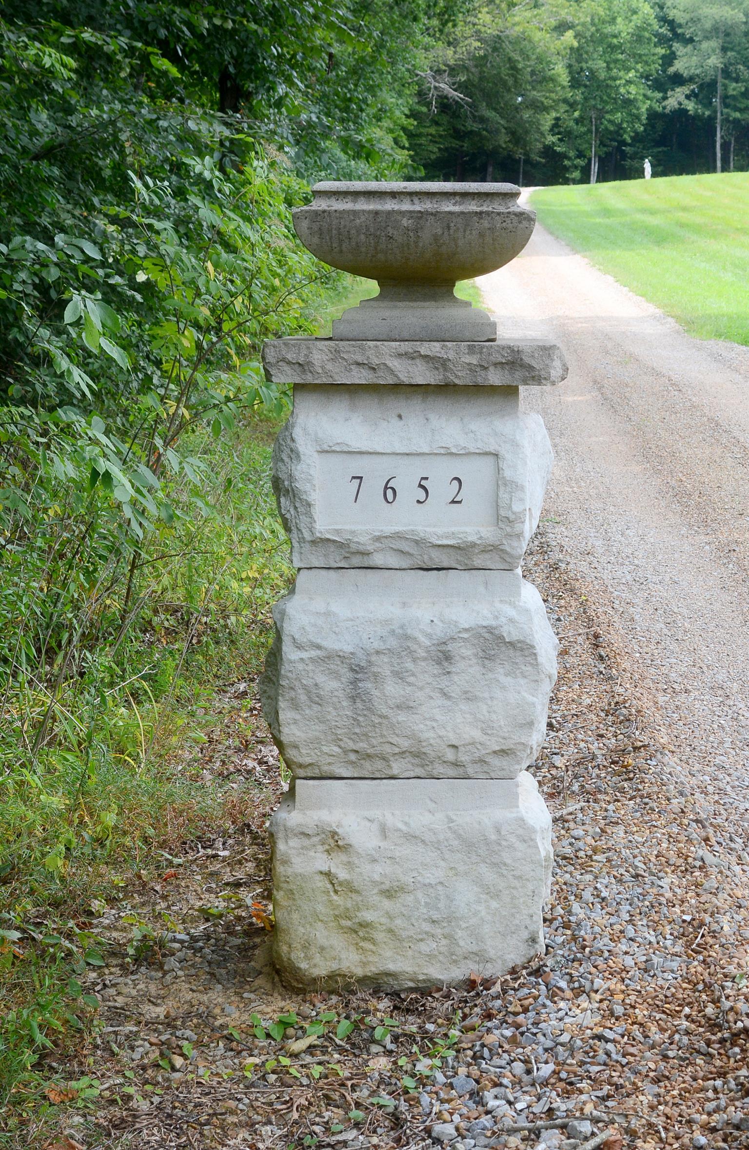 2 Jones Road White House, TN 37188 - Photo 3 of 13