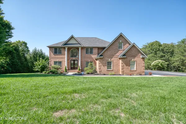 $669,000 | 435 Magnolia Lane, Crossville, TN 38555