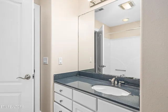 $699,900 | 435 Magnolia Lane, Crossville, TN 38555