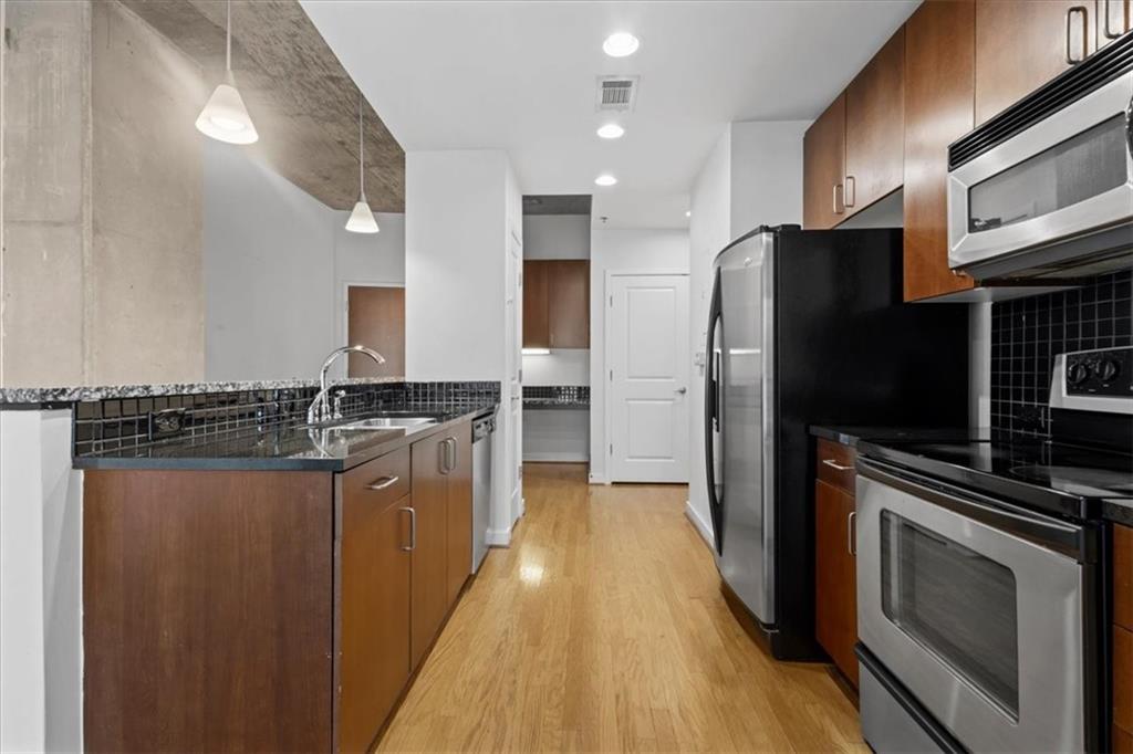 250 Pharr Road Northeast, Unit 1306 Atlanta, GA 30305 - Photo 9 of 38