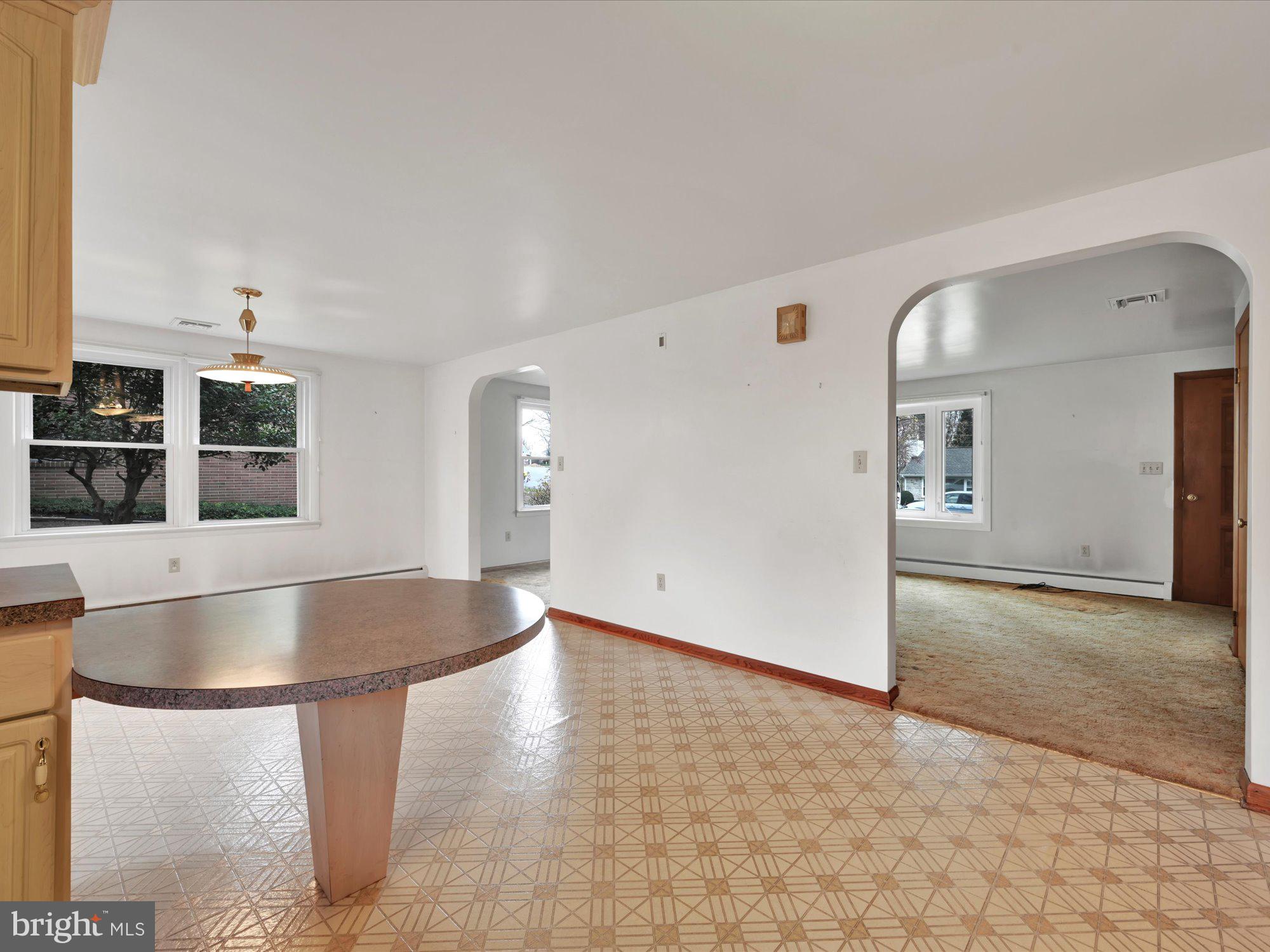33 Springhouse Road Lancaster, PA 17603 - Photo 11 of 26 Kitchen View 3